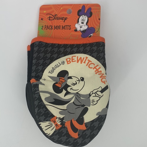 NWT Disney Halloween Oven Mini Mitt Minnie Mouse 2 pack - Picture 2 of 4